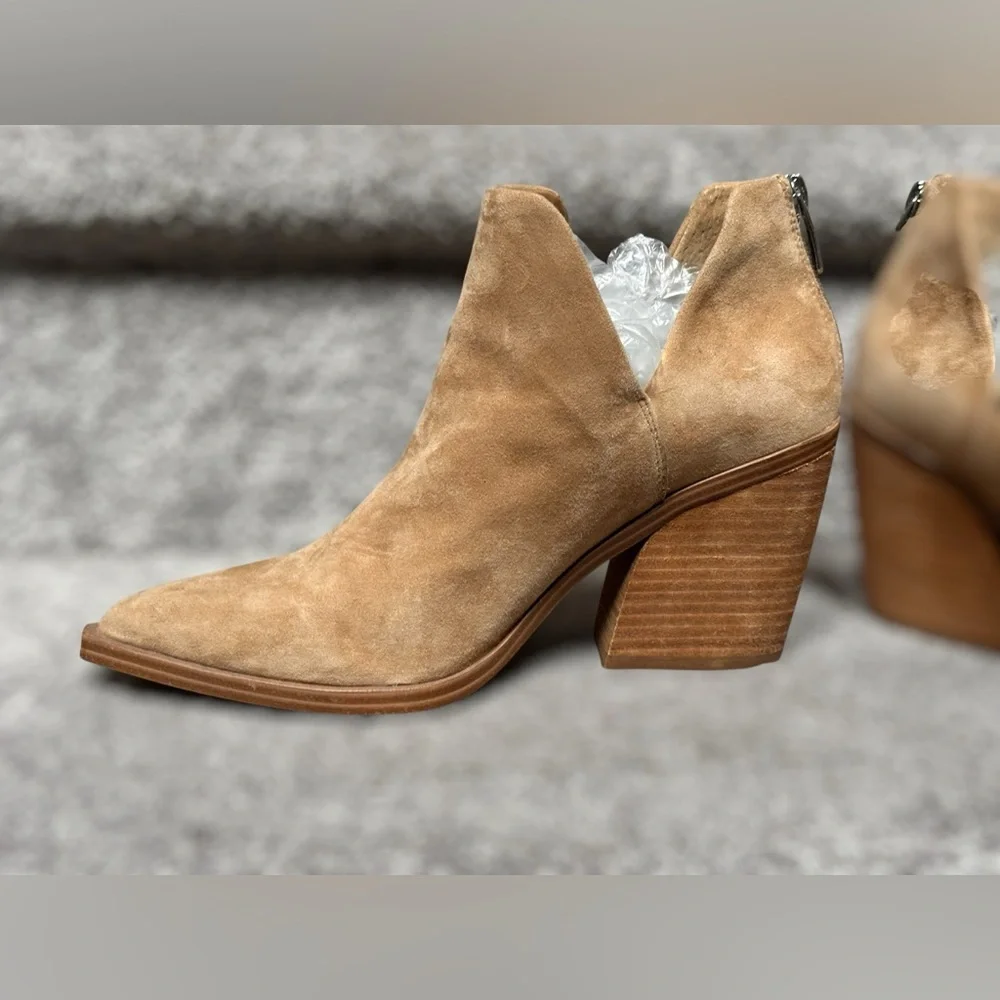 SOLD Steve Madden Camryn Booties Tan Suede Ankle Block Heel Zip PointedWomen’s 8 - Picture 4 of 11